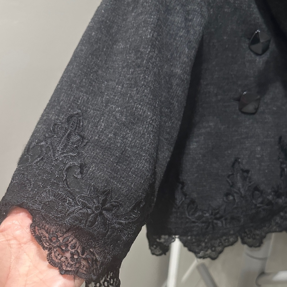 Jak & Rae Wool & Lace Jacket - Picture 5 of 9